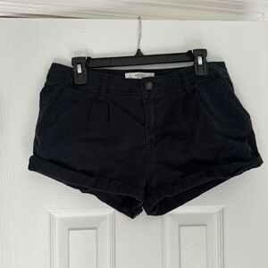 Abercrombie & Fitch Black Pleated Shorts with Rolled Hem